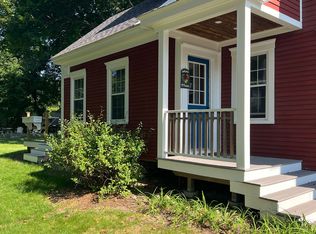 98 Portland Ave, Dover, NH 03820