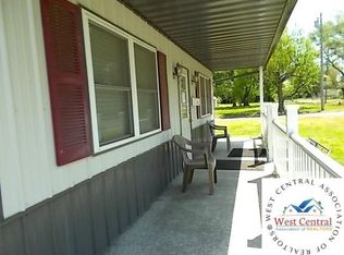 117 E Jefferson St, Sedalia, MO 65301
