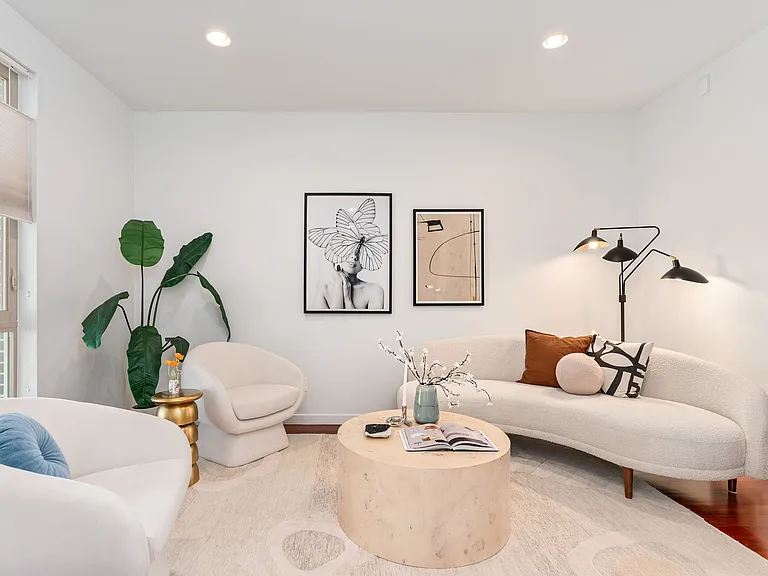 2155 S Logan St #2155 — Photo 59