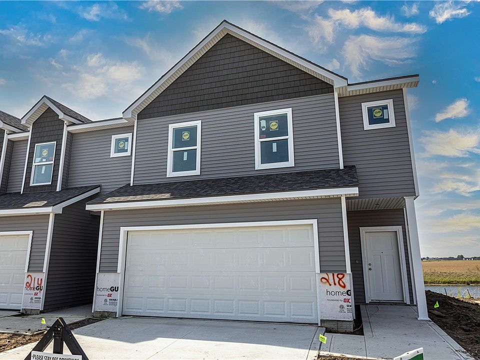 1st image of 219 NE Whitetail Ln