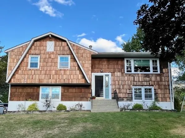 61 Southern Lane, Warwick, NY 10990
