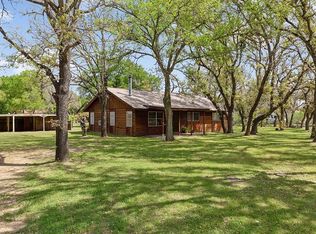 83 Falcon Ln, Fredericksburg, TX 78624