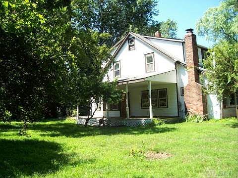 3rd image of 35 Grove St