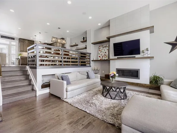 6729 E Lowry Boulevard, Denver, CO 80230