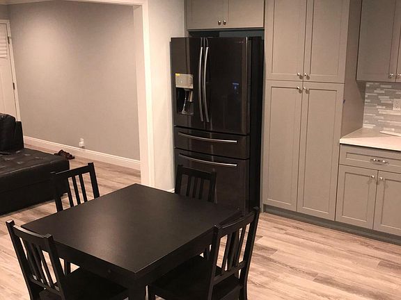 4th image of 6808 Endmoor Dr