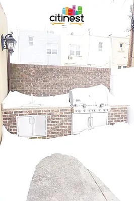 Rented by Citi Nest Group LLC | media 20