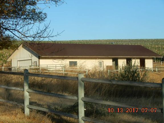 2nd image of 98206 N Horn Rapids Dr