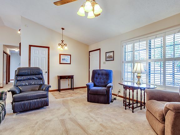 5th image of 7307 Homestead Dr