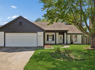 7606 Clairmont Ave, Rowlett, TX 75089