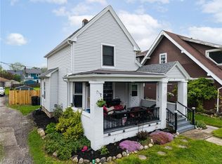 209 Gulf Rd, Elyria, OH 44035