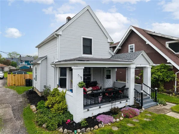 209 Gulf Rd, Elyria, OH 44035