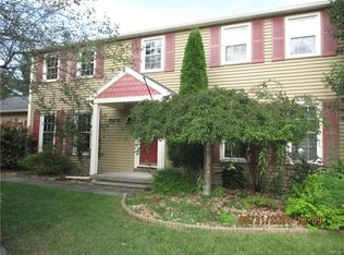 4172 Antler Ln, Liverpool, NY 13090