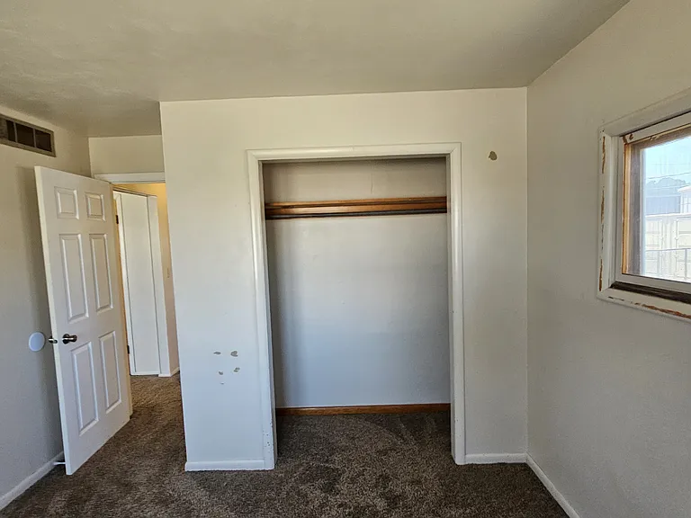 1215 E Saint Francis St — Photo 13