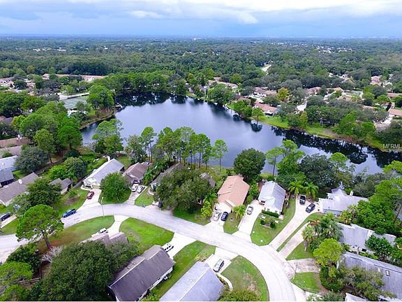2nd image of 144 Lakeside Cir
