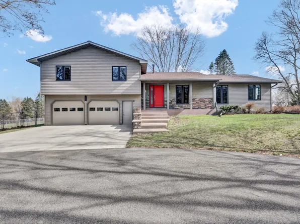 5905 Chateau Rd NW, Rochester, MN 55901