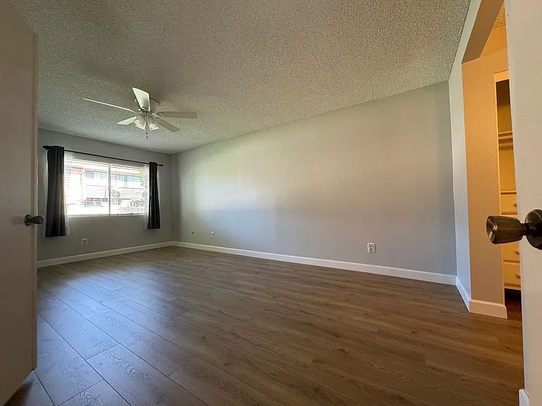 2154 Basswood Ct — Photo 14
