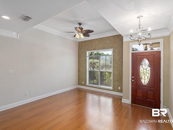 3rd image of 20355 La Clarissa Ave