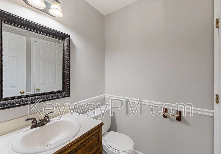255 Silver Maple Rd — Photo 12