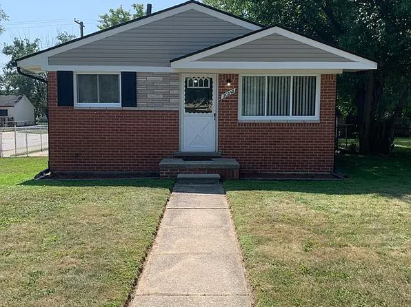 20258 Stafford St, Clinton Township, MI 48035