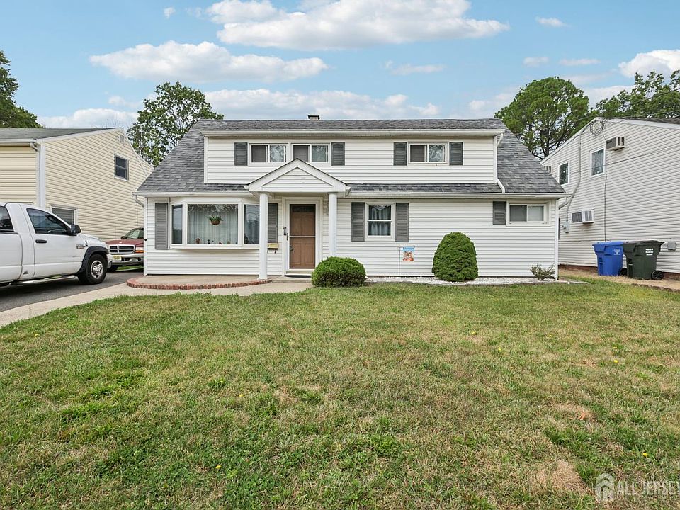 1st image of 220 Elizabeth Ave