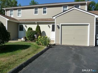 59 Brookside Vlg #59, Enfield, CT 06082