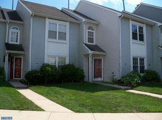 446 Whitman Ln, Williamstown, NJ 08094