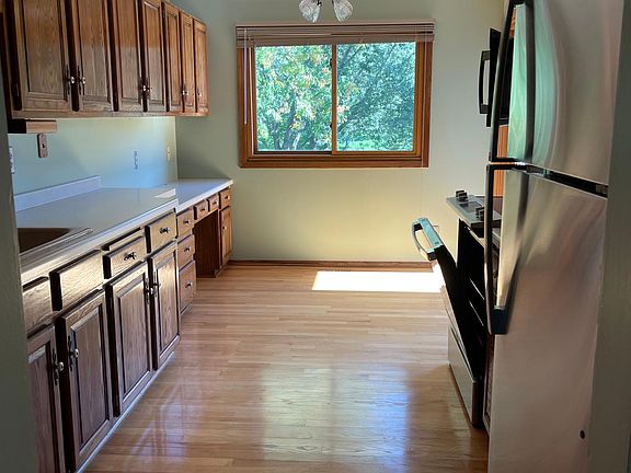 3rd image of 14428 Fairway Dr #14428