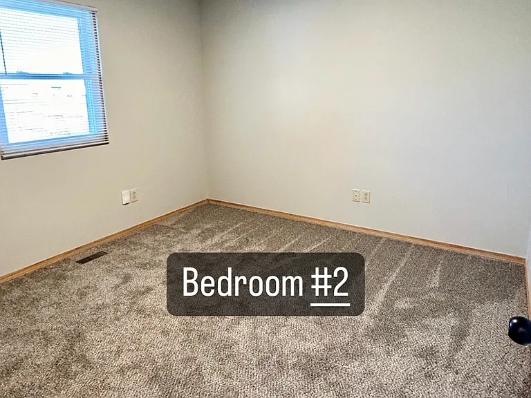 108 N Heather Ln — Photo 14