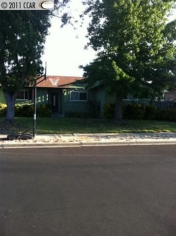 2nd image of 1747 Glazier Dr