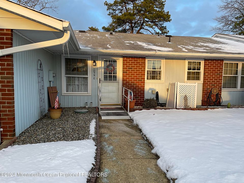 1st image of 1079 Argyll Circle #C