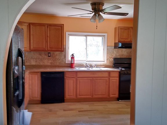brand new kitchen and appliances