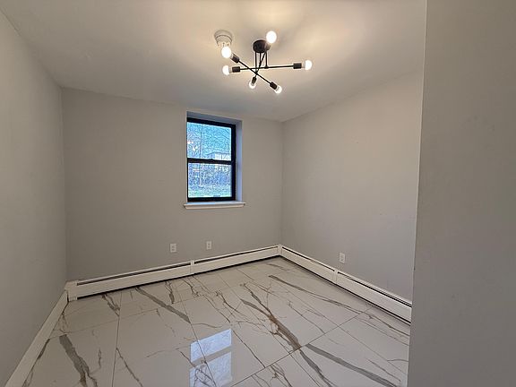 4th image of 40 Bergen Ave #77E