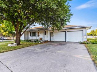 502 E 10th St, Dell Rapids, SD 57022