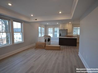 100 Brooks St #1R, Brighton, MA 02135