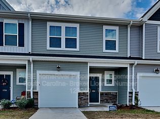 1054 Cornelia St, Elgin, SC 29045