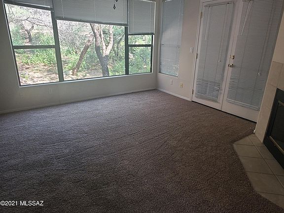 3rd image of 6655 N Canyon Crest Dr