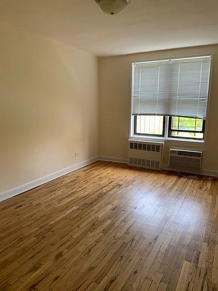 2nd image of 44-15 Colden St #3S