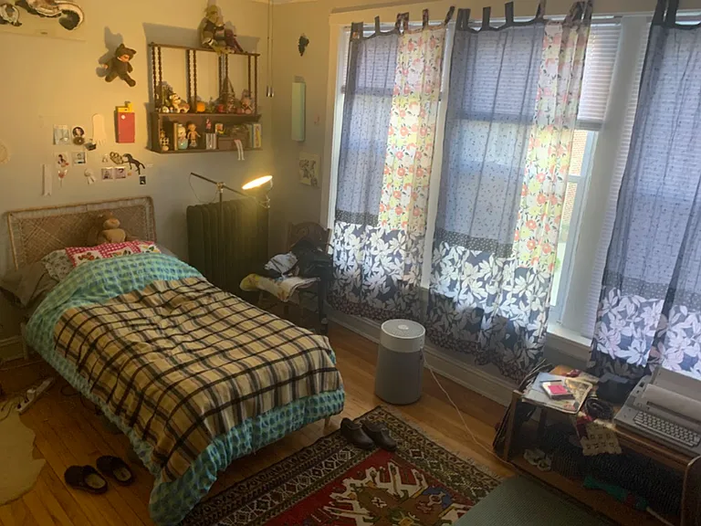 7018 N Sheridan Rd #2F — Photo 5