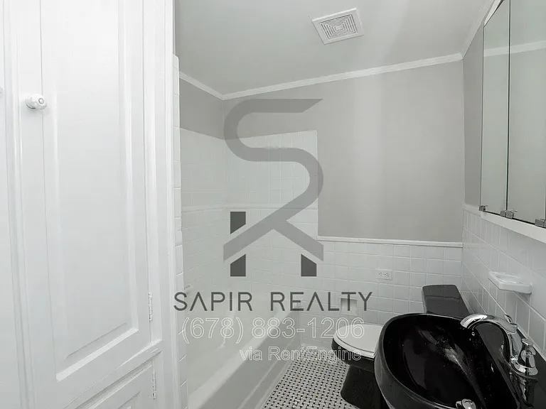 1441 Boulevard Lorraine SW — Photo 16