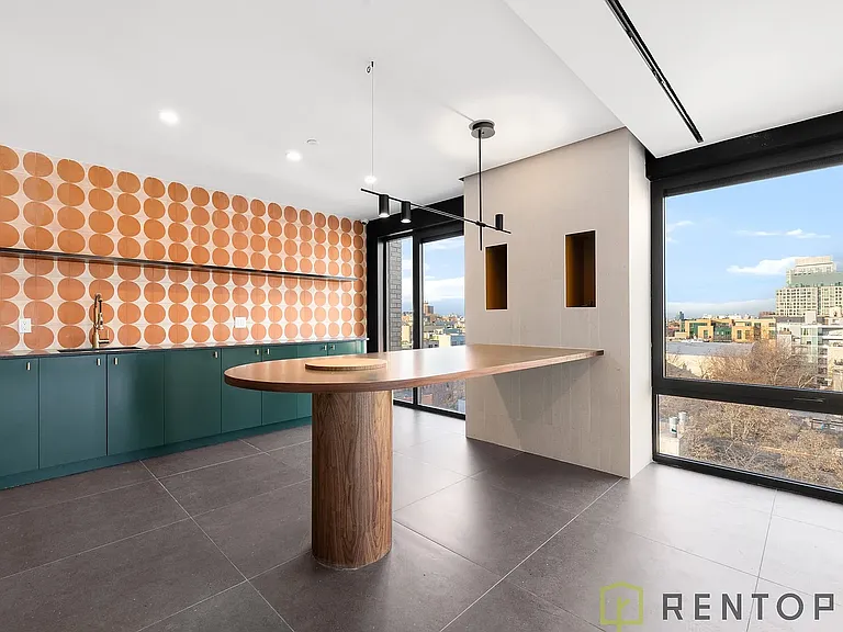 527 Grand Ave #904 — Photo 10
