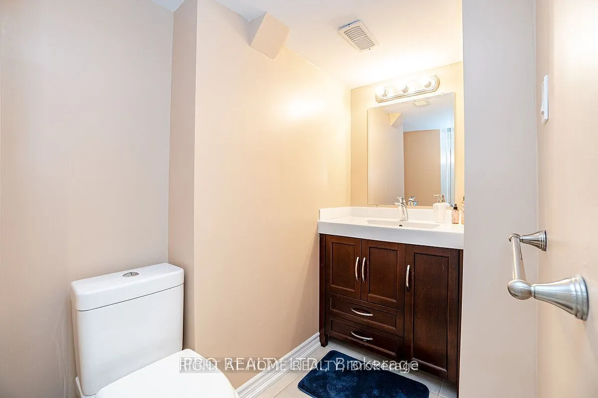 2 bed, $1,590 — Photo 3