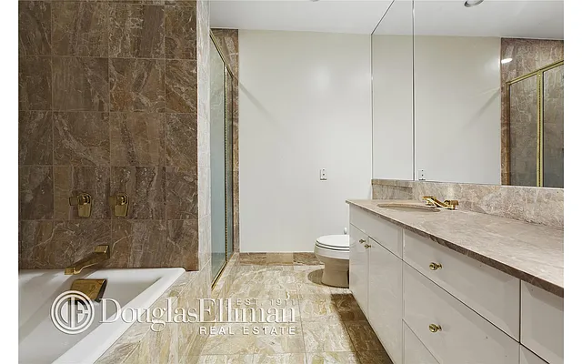 Rented by Douglas Elliman | media 29