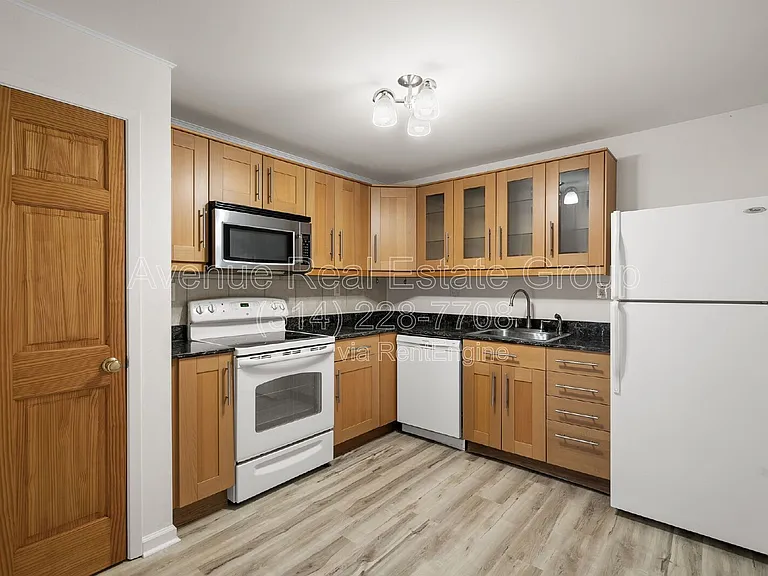 12800 Portulaca Dr #F — Photo 13