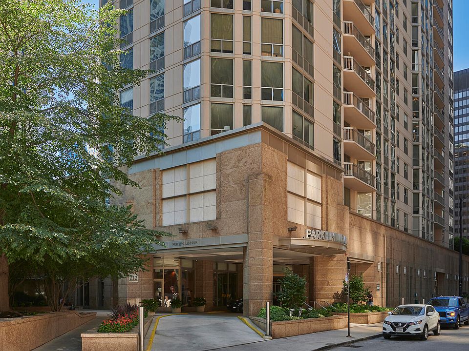 1st image of 222 N Columbus Dr APT 309
