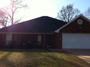 1117 San Juan Ln, White Oak, TX 75693