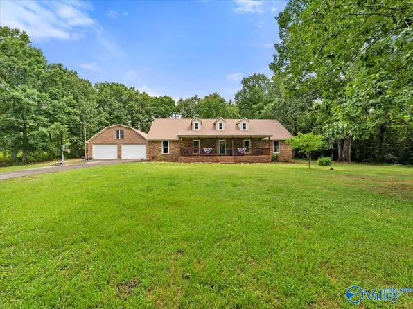 17986 County Road 33, Fackler, AL 35746
