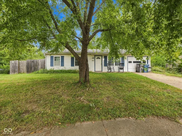 4214 Phoenix Dr, Indianapolis, IN 46241