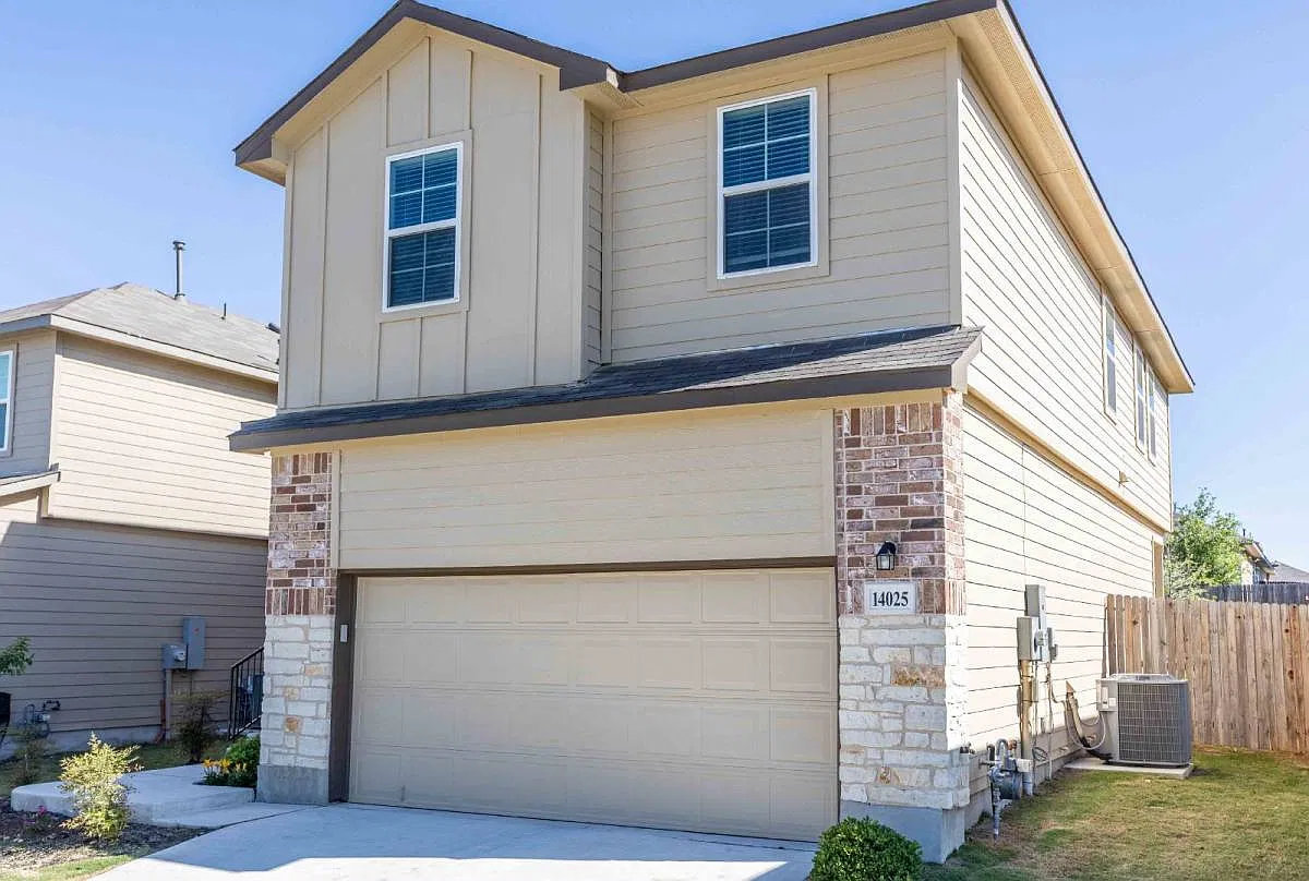 14025 Kenyte Row in San Antonio, TX 78253 — Photo 2
