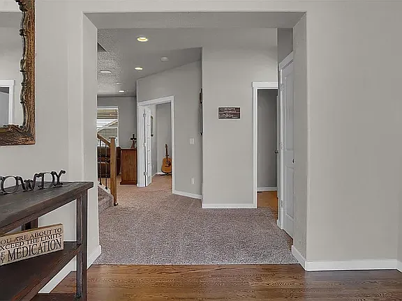 4 bed, 4395 sqft, $3,000 — Photo 4