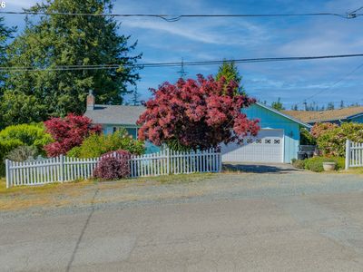 1707 View St, Myrtle Point, OR, 97458